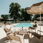 Chateau Meyre Hotel