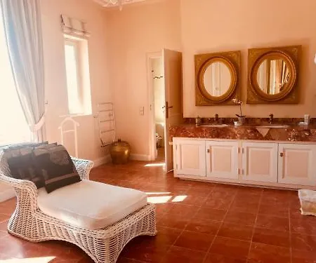 Szálloda Chateau Meyre