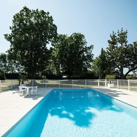 Chateau Meyre Hotell Avensan