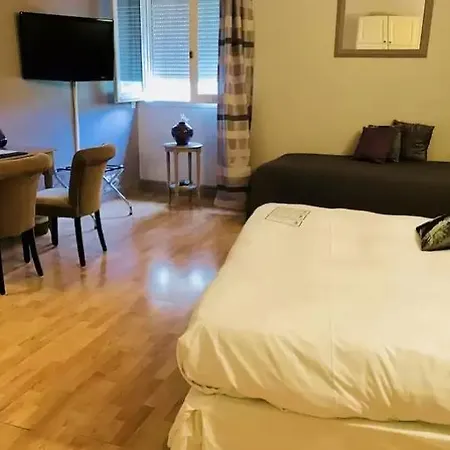 Chateau Meyre Hotell