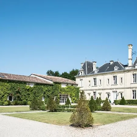 Chateau Meyre Szálloda 4*