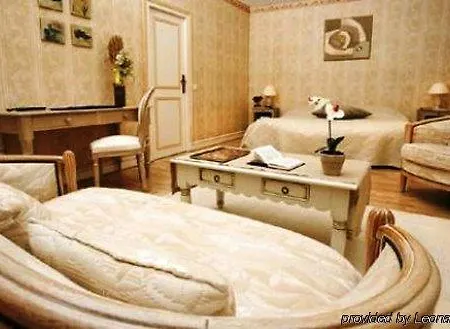 Chateau Meyre Hotel
