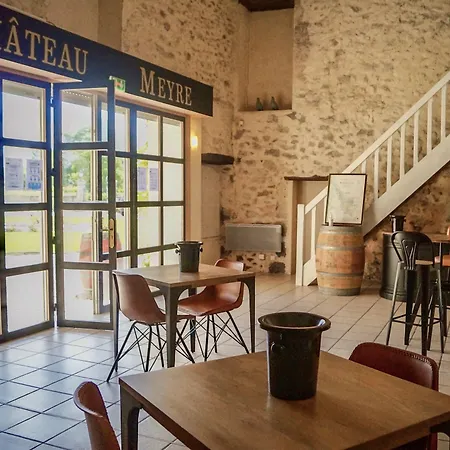 Chateau Meyre Hotell