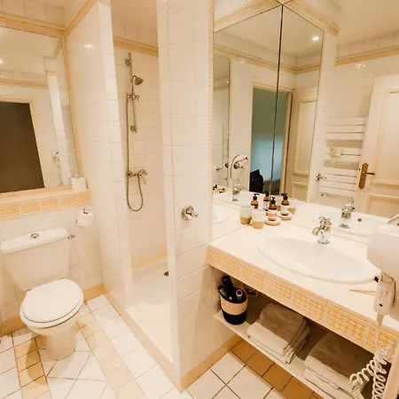 Chateau Meyre Hotell