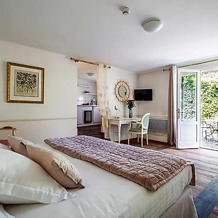 Chateau Meyre Hotel 4*