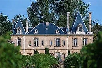 Hotel Chateau Meyre 4*