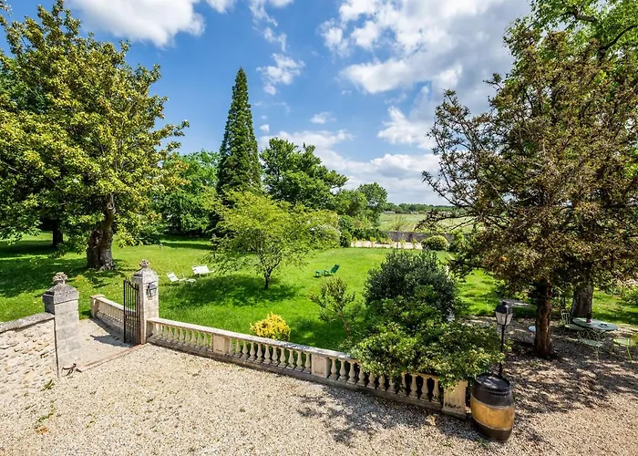 Chateau Meyre Hotel 4*