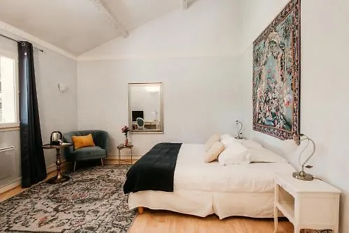 Chateau Meyre Hotel 4*