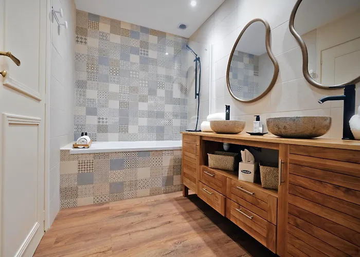 Chateau Meyre Hotel 4*