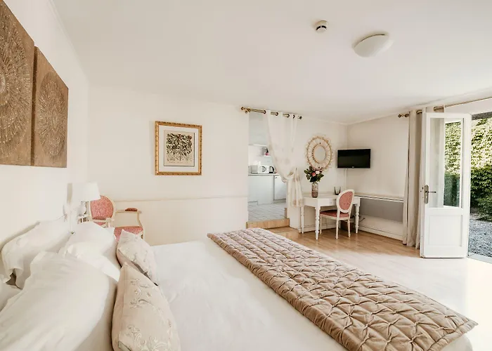 Chateau Meyre Hotel 4*